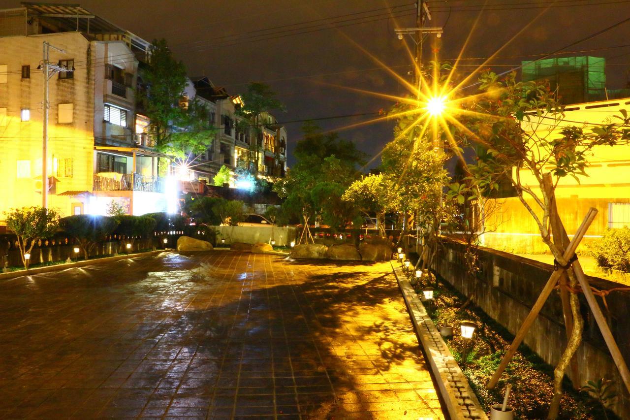 微笑18民宿 附車位 Wujie Zhen Exteriör bild